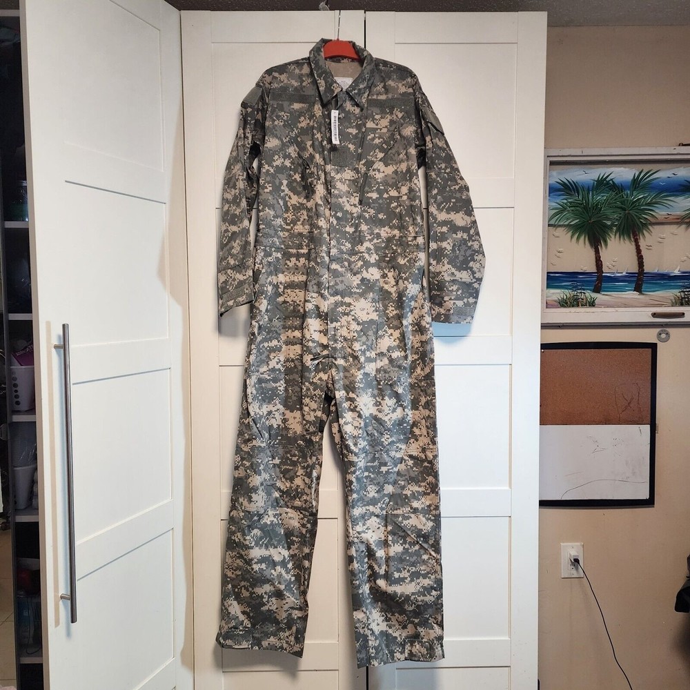 GENUINE US ARMY ACU DIGITAL CAMO MECHANIC COVERALLS SZ Medium CARTER ENTERPRISES